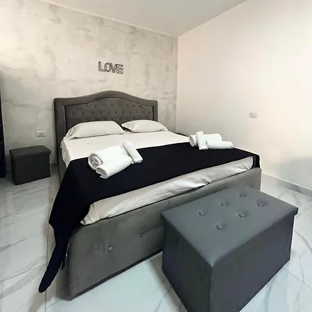 Lägenhet Terrazza Luxury Valentino *