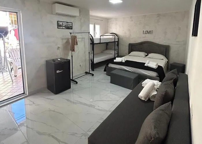 Terrazza Luxury Valentino Apartment *